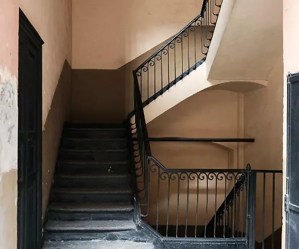 Studio04! - Long Term And Business * Torino